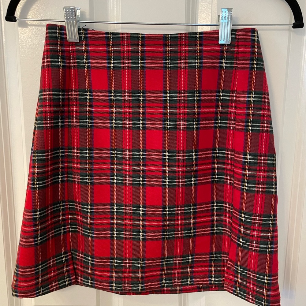 Brandy Melville Plaid Womens Skirt NWT